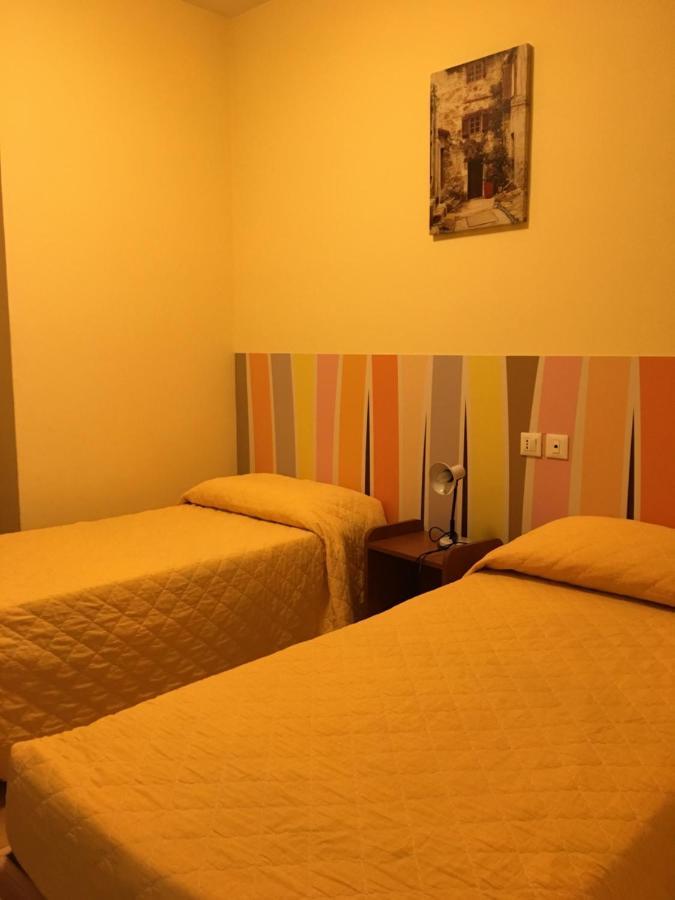Hotel Vezzano Exteriör bild